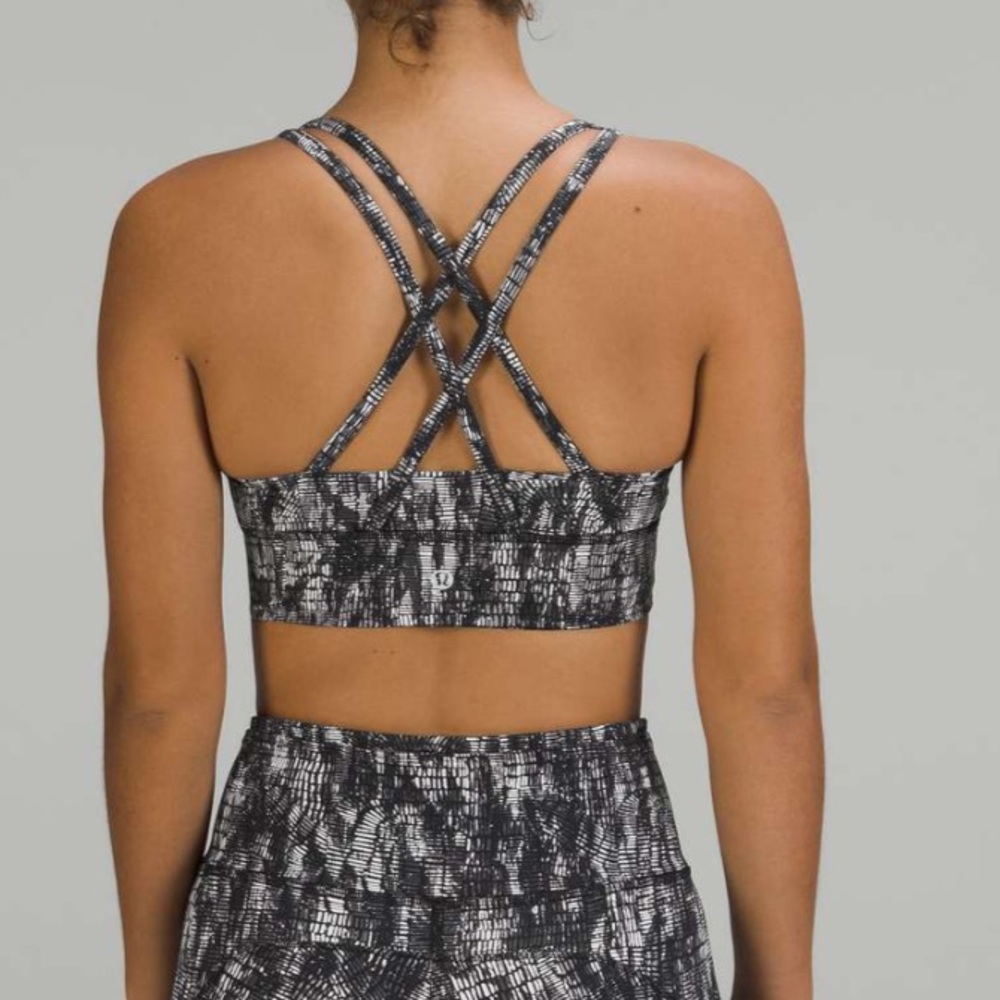 NWT Lululemon Energy Longline Bra in Lino Slide Alpine White Black Woman’s 4